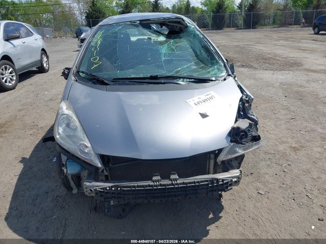 2010 Honda Fit Sport მანქანა იყიდება აუქციონზე, vin: JHMGE8H48AS027439, აუქციონის ნომერი: 44940107