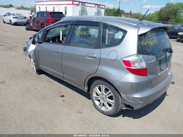 2010 Honda Fit Sport მანქანა იყიდება აუქციონზე, vin: JHMGE8H48AS027439, აუქციონის ნომერი: 44940107