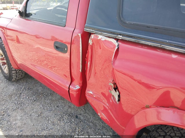 44940108 :رقم المزاد ، 1D7FL16K74S642702 vin ، 2004 Dodge Dakota مزاد بيع