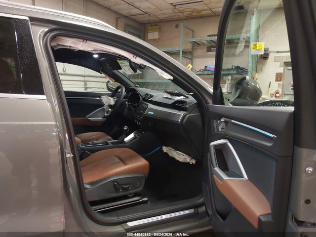Продаж на аукціоні авто 2025 Audi Q3 Premium 45 Tfsi S Line Quattro Tiptronic, vin: WA1EECF32S1093833, номер лоту: 44940142