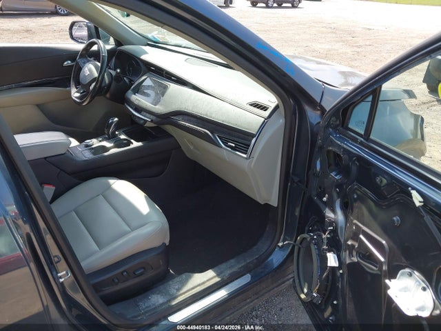 Продажа на аукционе авто 2019 Cadillac Xt4 Luxury, vin: 1GYFZBR41KF187745, номер лота: 44940183