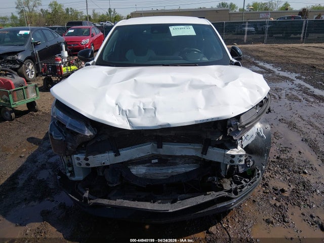 2024 Chevrolet Trax Fwd 1rs მანქანა იყიდება აუქციონზე, vin: KL77LGE29RC053815, აუქციონის ნომერი: 44940199