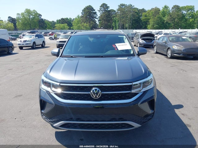 Продаж на аукціоні авто 2022 Volkswagen Taos 1.5t Sel, vin: 3VV2X7B24NM046884, номер лоту: 44940205