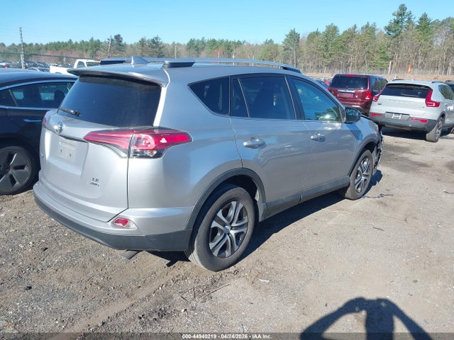 Toyota RAV4 LE 2016 2T3BFREV5GW534472 Image 4