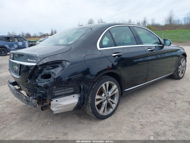 44940226 :رقم المزاد ، 55SWF4KB6JU273024 vin ، 2018 Mercedes-benz C 300 4matic مزاد بيع