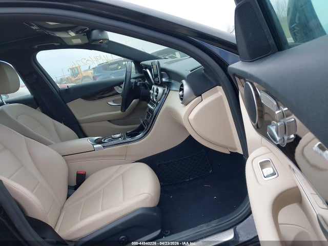 44940226 :رقم المزاد ، 55SWF4KB6JU273024 vin ، 2018 Mercedes-benz C 300 4matic مزاد بيع
