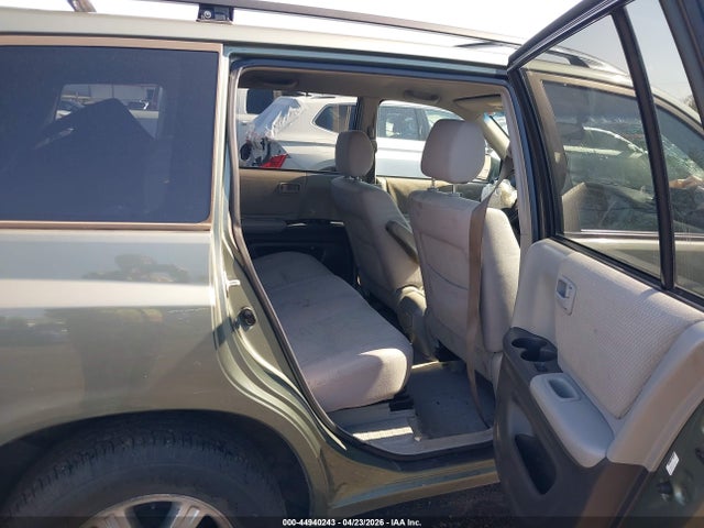 Auction sale of the 2005 Toyota Highlander V6, vin: JTEEP21A250098083, lot number: 44940243