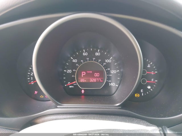 2018 Kia Soul მანქანა იყიდება აუქციონზე, vin: KNDJN2A28J7576381, აუქციონის ნომერი: 44940259
