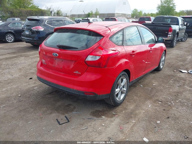 Ford FOCUS SE 2014 1FADP3K28EL404463 Image 4