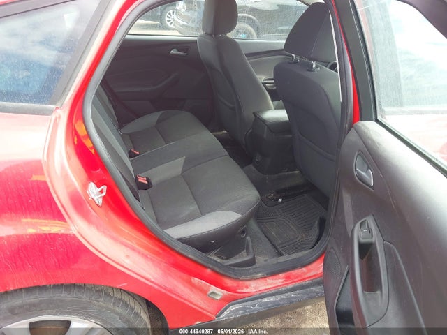 Ford FOCUS SE 2014 1FADP3K28EL404463 Image 8