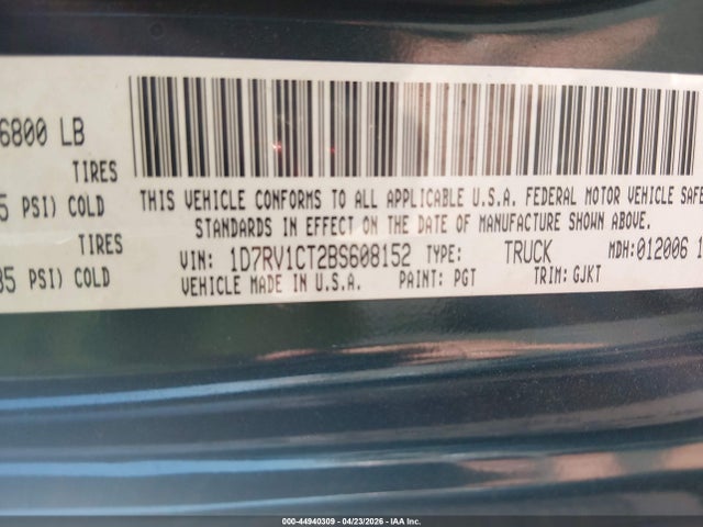 44940309 :رقم المزاد ، 1D7RV1CT2BS608152 vin ، 2011 Ram 1500 Laramie مزاد بيع