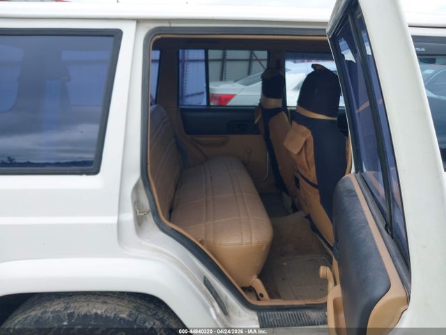 1997 Jeep Cherokee Se მანქანა იყიდება აუქციონზე, vin: 1J4FJ28S9VL564805, აუქციონის ნომერი: 44940320