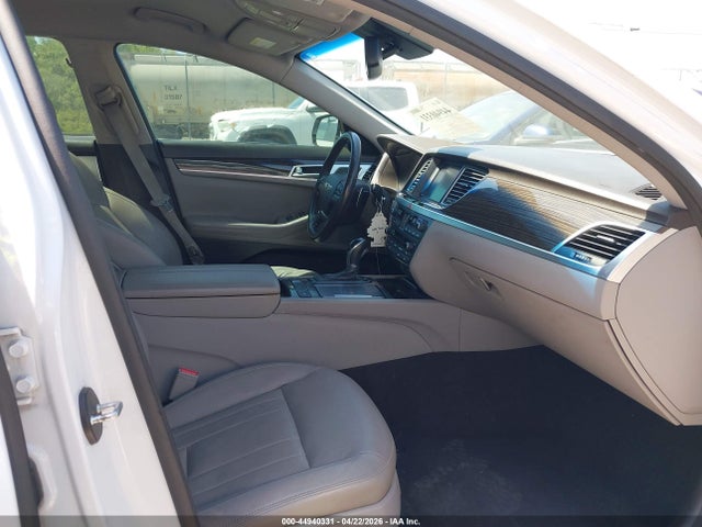 Aukcja sprzedaży 2015 Hyundai Genesis 3.8, vin: KMHGN4JE9FU094216, numer aukcji: 44940331