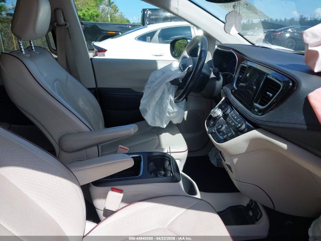 Aukcja sprzedaży 2019 Chrysler Pacifica Limited, vin: 2C4RC1GG1KR597840, numer aukcji: 44940388