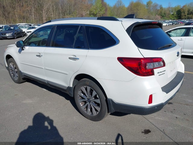 Aukcja sprzedaży 2017 Subaru Outback 3.6r Touring, vin: 4S4BSETC3H3333871, numer aukcji: 44940400