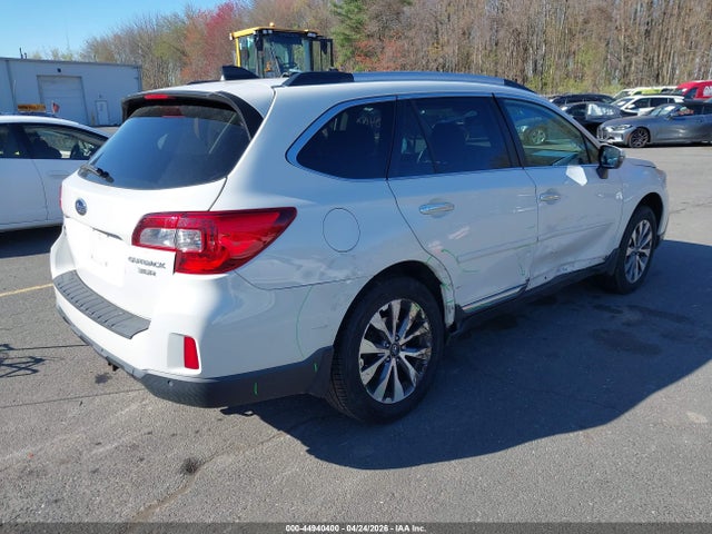 Aukcja sprzedaży 2017 Subaru Outback 3.6r Touring, vin: 4S4BSETC3H3333871, numer aukcji: 44940400