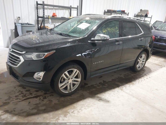 Chevrolet Equinox Premier 2018 2GNAXWEX4J6137631 Image 2