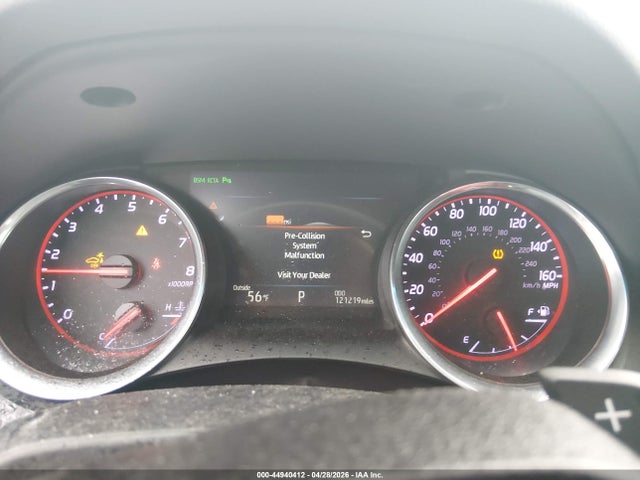 44940412 :رقم المزاد ، 4T1B61HK1JU085102 vin ، 2018 Toyota Camry Xse مزاد بيع