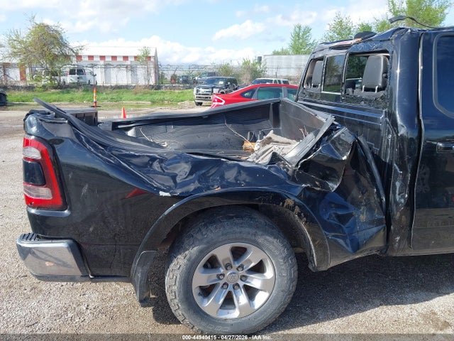 1C6SRFDT7KN751776 RAM 1500 Laramie 4x4 6&#039;4 Box