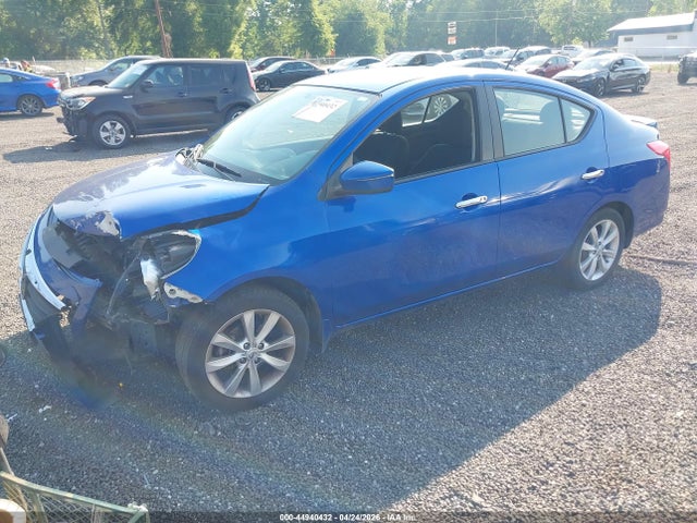 2015 Nissan Versa 1.6 Sl მანქანა იყიდება აუქციონზე, vin: 3N1CN7AP6FL915260, აუქციონის ნომერი: 44940432
