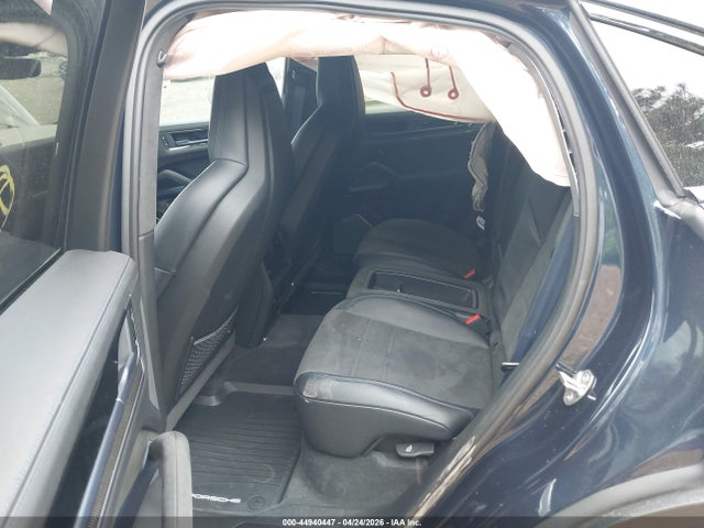 Aukcja sprzedaży 2024 Porsche Cayenne Coupe Turbo Gt, vin: WP1BK2AY2RDA73023, numer aukcji: 44940447