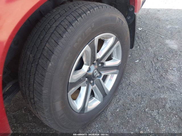 44940473 :رقم المزاد ، 3TMGZ5AN2JM136205 vin ، 2018 Toyota Tacoma Limited مزاد بيع