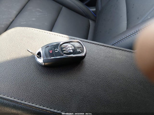 44940525 :رقم المزاد ، KL47LBEP8SB232080 vin ، 2025 Buick Envista Sport Touring Fwd مزاد بيع