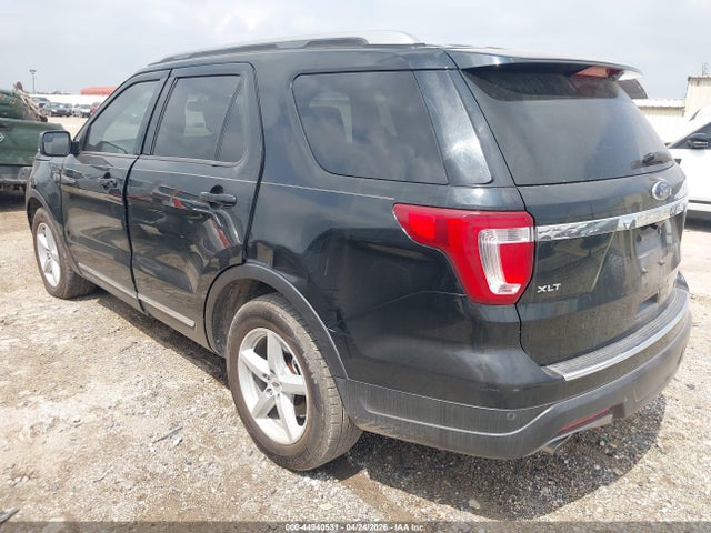 Ford EXPLORER XLT 2018 1FM5K7D89JGB78132 Image 3