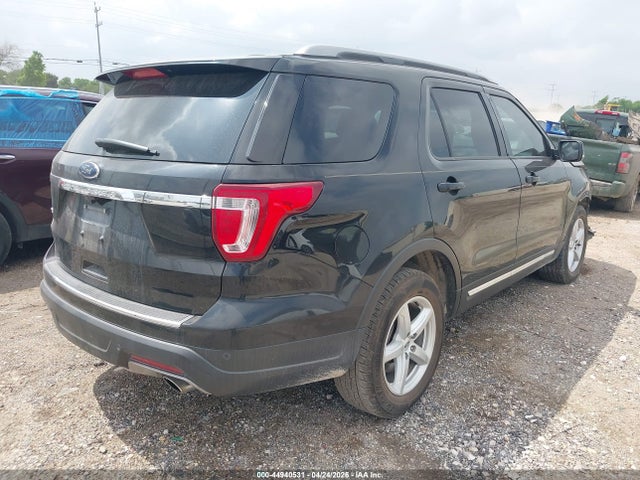 Ford EXPLORER XLT 2018 1FM5K7D89JGB78132 Image 4
