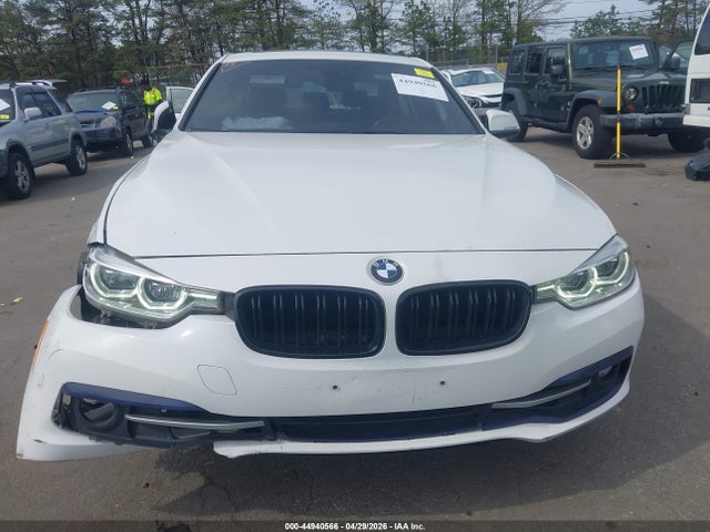 Продажа на аукционе авто 2018 Bmw 330i Xdrive, vin: WBA8D9G56JNU68636, номер лота: 44940566