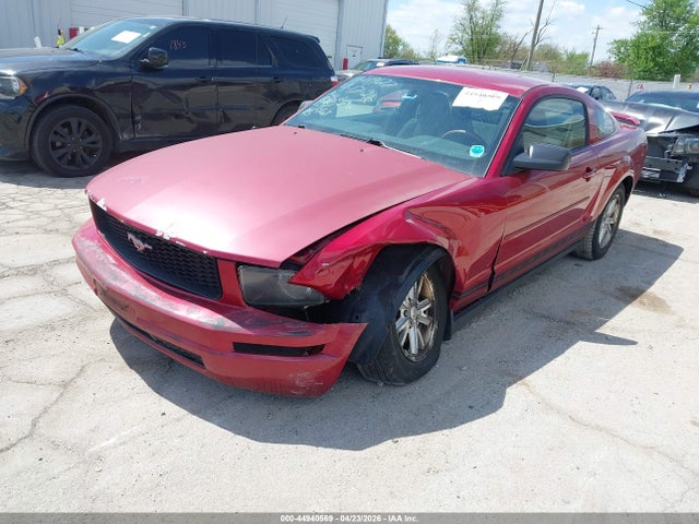 Продажа на аукционе авто 2005 Ford Mustang V6 Deluxe/v6 Premium, vin: 1ZVFT80N055117063, номер лота: 44940569