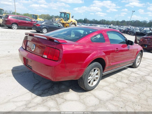 Продажа на аукционе авто 2005 Ford Mustang V6 Deluxe/v6 Premium, vin: 1ZVFT80N055117063, номер лота: 44940569