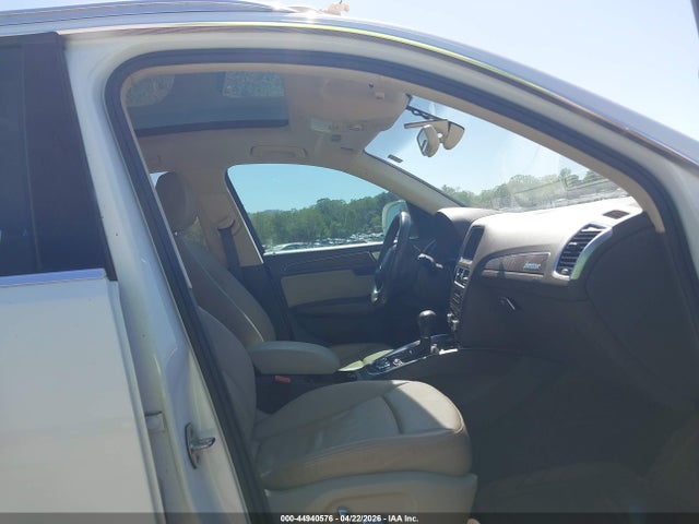 Продажа на аукционе авто 2014 Audi Q5 2.0t Premium, vin: WA1LFAFP6EA072709, номер лота: 44940576