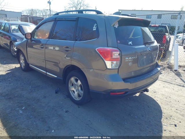 44940590 :رقم المزاد ، JF2SJAWC9HH472130 vin ، 2017 Subaru Forester 2.5i Touring مزاد بيع