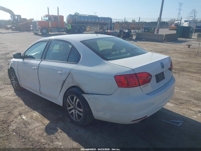 Продажа на аукционе авто 2012 Volkswagen Jetta 2.5l Se, vin: 3VWDX7AJ0CM122482, номер лота: 44940628