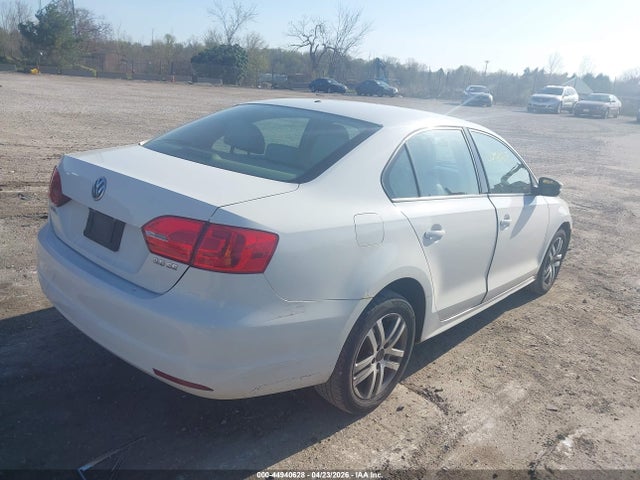 Продажа на аукционе авто 2012 Volkswagen Jetta 2.5l Se, vin: 3VWDX7AJ0CM122482, номер лота: 44940628