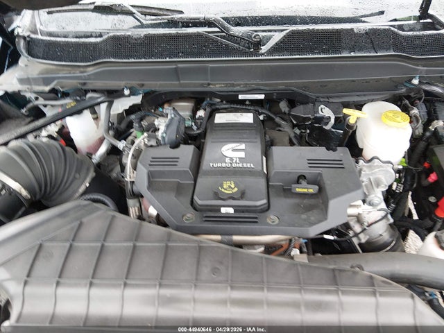 44940646 :رقم المزاد ، 3C63R3KL0RG383370 vin ، 2024 Ram 3500 Limited Longhorn  4x4 8' Box مزاد بيع
