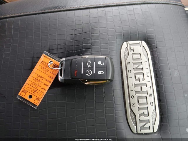 44940646 :رقم المزاد ، 3C63R3KL0RG383370 vin ، 2024 Ram 3500 Limited Longhorn  4x4 8' Box مزاد بيع