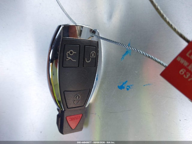 44940677 :رقم المزاد ، WDDHF5GB8BA374039 vin ، 2011 Mercedes-benz E 350 مزاد بيع