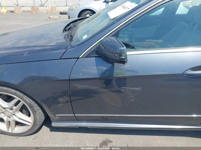 44940677 :رقم المزاد ، WDDHF5GB8BA374039 vin ، 2011 Mercedes-benz E 350 مزاد بيع