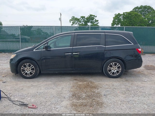 2013 Honda Odyssey Ex-l მანქანა იყიდება აუქციონზე, vin: 5FNRL5H62DB063712, აუქციონის ნომერი: 44940682