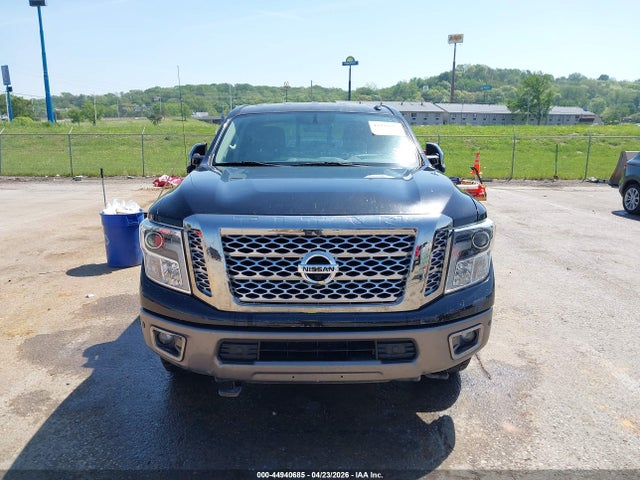 Продажа на аукционе авто 2017 Nissan Titan Xd Platinum Reserve Diesel, vin: 1N6BA1F41HN530625, номер лота: 44940685