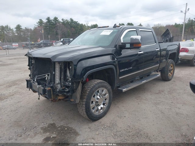 2015 Gmc Sierra 2500hd Denali მანქანა იყიდება აუქციონზე, vin: 1GT120E85FF675085, აუქციონის ნომერი: 44940700