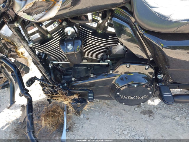 44940707 :رقم المزاد ، 1HD1KTP19MB667172 vin ، 2021 Harley-davidson Fltrxs مزاد بيع