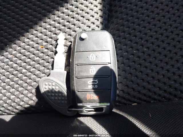 5XXGT4L3XKG365113 KIA Optima Lx