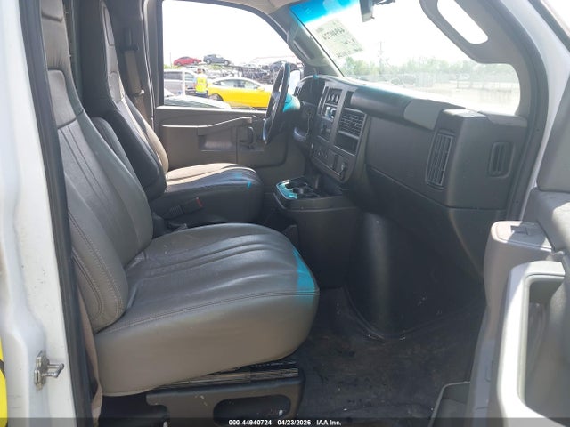 44940724 :رقم المزاد ، 1GCWGAFP2P1247590 vin ، 2023 Chevrolet Express Cargo Rwd 2500 Regular Wheelbase Wt مزاد بيع