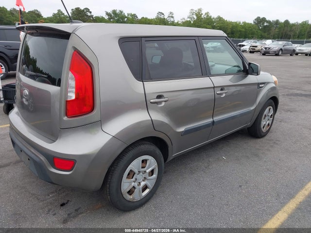 44940725 :رقم المزاد ، KNDJT2A54D7592937 vin ، 2013 Kia Soul ! مزاد بيع