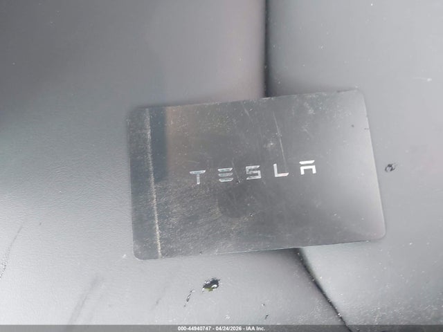44940747 :رقم المزاد ، 7SAYGDED8SA369646 vin ، 2025 Tesla Model Y Long Range Dual Motor Rear-wheel Drive مزاد بيع
