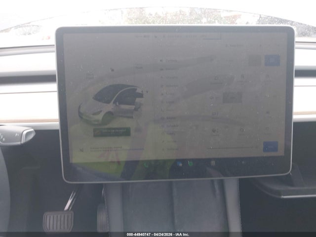 Продажа на аукционе авто 2025 Tesla Model Y Long Range Dual Motor Rear-wheel Drive, vin: 7SAYGDED8SA369646, номер лота: 44940747