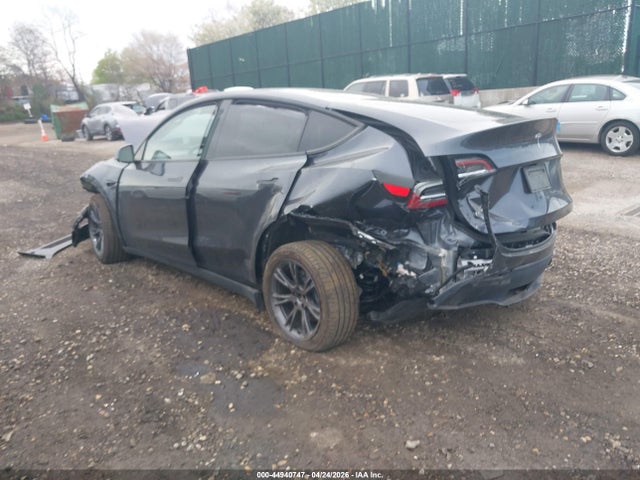 Aukcja sprzedaży 2025 Tesla Model Y Long Range Dual Motor Rear-wheel Drive, vin: 7SAYGDED8SA369646, numer aukcji: 44940747